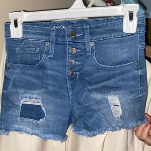 Mossimo women’s high rise jean shorts